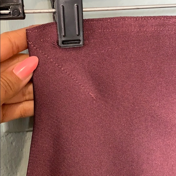 Pencil Skirt Plum - Picture 3 of 4